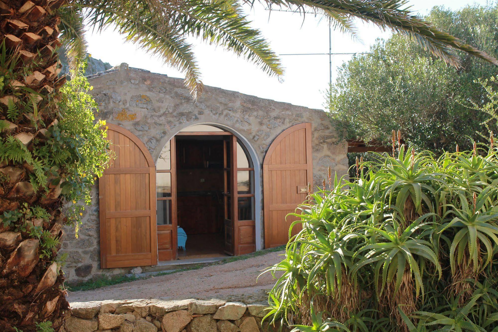Rena Garden Apartments Santa Teresa Gallura Zewnętrze zdjęcie